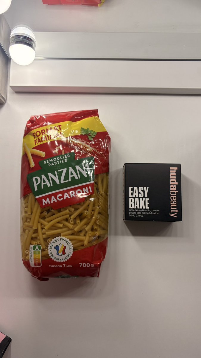 zey_lrb's tweet photo. 40.90€ dans la France au M https://t.co/eFu76MyeKl