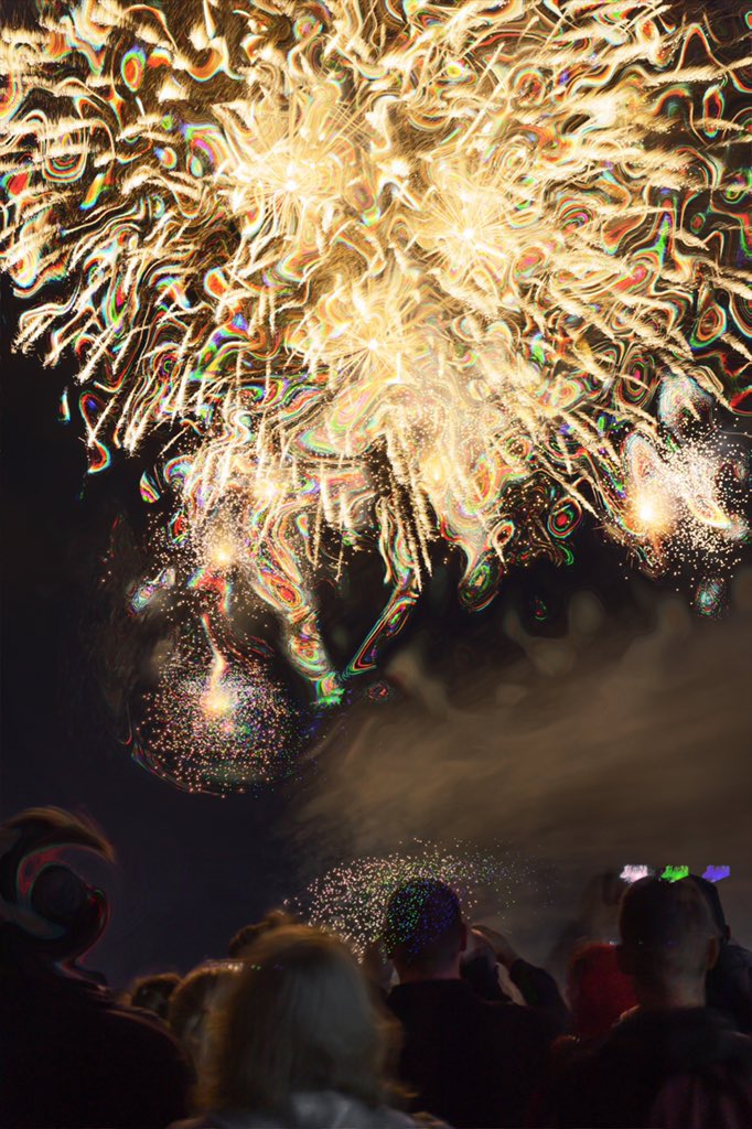 solisolsoli's tweet photo. "fireworks on psychedelics" by photonisdead https://t.co/Nf00zh6KUD