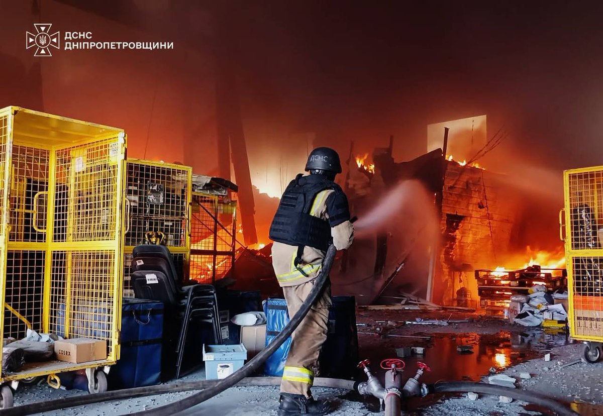 BohuslavskaKate's tweet photo. In Dnipropetrovsk Region 5 people were killed and 16 injured in Russian attacks over the past 24 hours. Russians targeted five districts across the region nearly 60 times.
  
​3 people were killed and 5 wounded in the Kamianske district, while 2 were killed and 7 injured in Pavlohrad. There are also injured in Nikopol area.