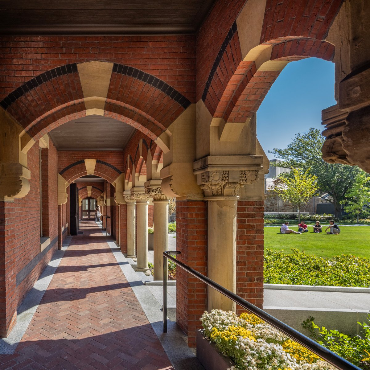 Centerbrook's tweet photo. Carefully integrated interventions at @lesley_u remove barriers while respecting the historic fabric. A new bridge, elevator, accessible arcade, and sloped walkways create seamless connections between buildings, ensuring all users share a common and intuitive experience. https://t.co/EeHreqZkg0