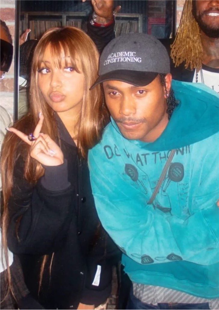pinkppicss's tweet photo. PinkPantheress and Steve Lacy 🤎 https://t.co/Wk65FrBkXt