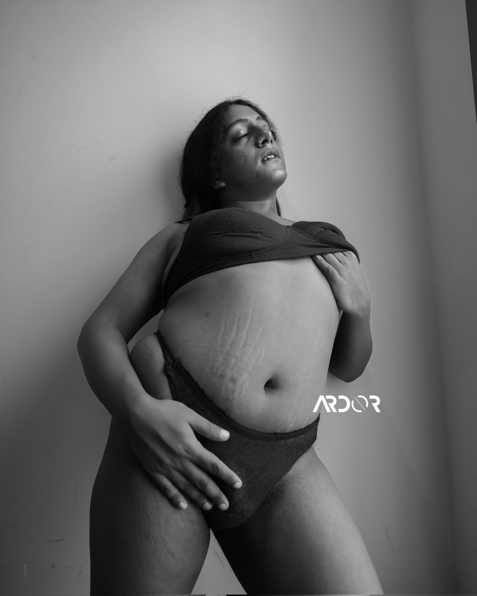 duskyyy_bae's tweet photo. Mommy is here .. full photo series will be out  soon on this link 👇😋
https://t.co/epxn5fNT5i https://t.co/FpFbdshq6j