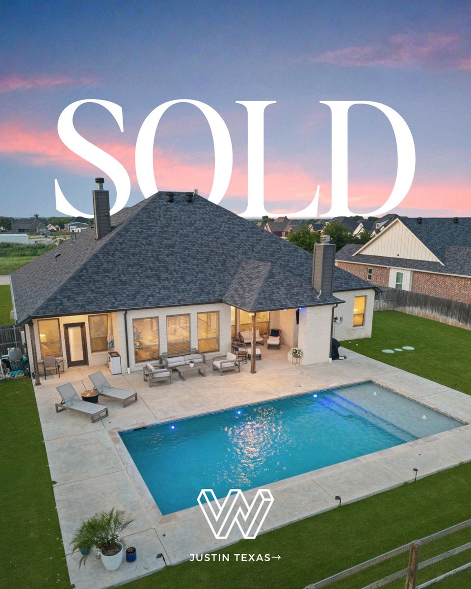 RealtorDamon's tweet photo. A Backyard Like This Doesn't Stay Available for Long.

SOLD
📍14809 Brown Fox Street | Justin, TX
Listed at $715,000 by Damon Williamson

This incredible single-story estate offered everything today's luxury buyers are searching for: nearly three-quarters of an acre, open-concept living, a chef-inspired kitchen, four spacious bedrooms, a dedicated study, game room, resort-style pool, dual fireplaces, and a rare 3-car plus tandem garage—all on one of the largest lots in the neighborhood.

Every successful sale is driven by thoughtful pricing, expert positioning, and a marketing plan designed to maximize demand. That's the approach Damon Williamson brings to every listing.

With more than $1 billion in career sales and over two decades of experience, Damon Williamson continues to help buyers and sellers achieve exceptional results throughout Dallas, Frisco, Prosper, Southlake, Highland Park, University Park, and the greater DFW luxury real estate market.

Thinking about selling your home? The right strategy can make all the difference. Connect with the Damon Williamson Group at The Agency Dallas to learn how expert marketing, local market knowledge, and global exposure can help maximize your home's value.

#JustSold #TexasRealEstate #DamonWilliamsonGroup #TheAgencyDallas #DallasLuxuryRealEstate