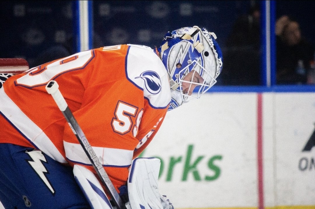 24mcroz's tweet photo. Remembering that one time this season i got to take photos at the glass during a crunch game👀👀 https://t.co/HUCBFG933T