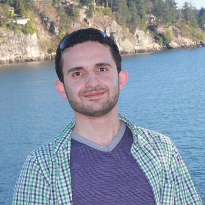 Antiauthorvhfa's tweet photo. دل آدم آتش می‌گیرد😭
جوانی دانشمند و نخبه! باورمند به قانون و اخلاق!
به کدامین گناه اینگونه فجیع به قتل رساندینش؟
به گناه پرسش‌گری؟
به گناه باورمندی‌اش به قانون؟
به گناه آنکه اسرار هویدا می‌کرد؟

قتل #مسعود_مسجودی به ما ثابت می‌کند فرقه‌ی #رضاپهلوی همان روی دیگر جمهوری اسلامی است https://t.co/Tv91VNtC1P