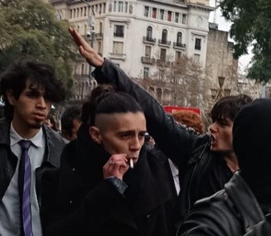 Franchitomg's tweet photo. Uno más bolita que el otro terminaron siendo al final https://t.co/xV66dnAmfd