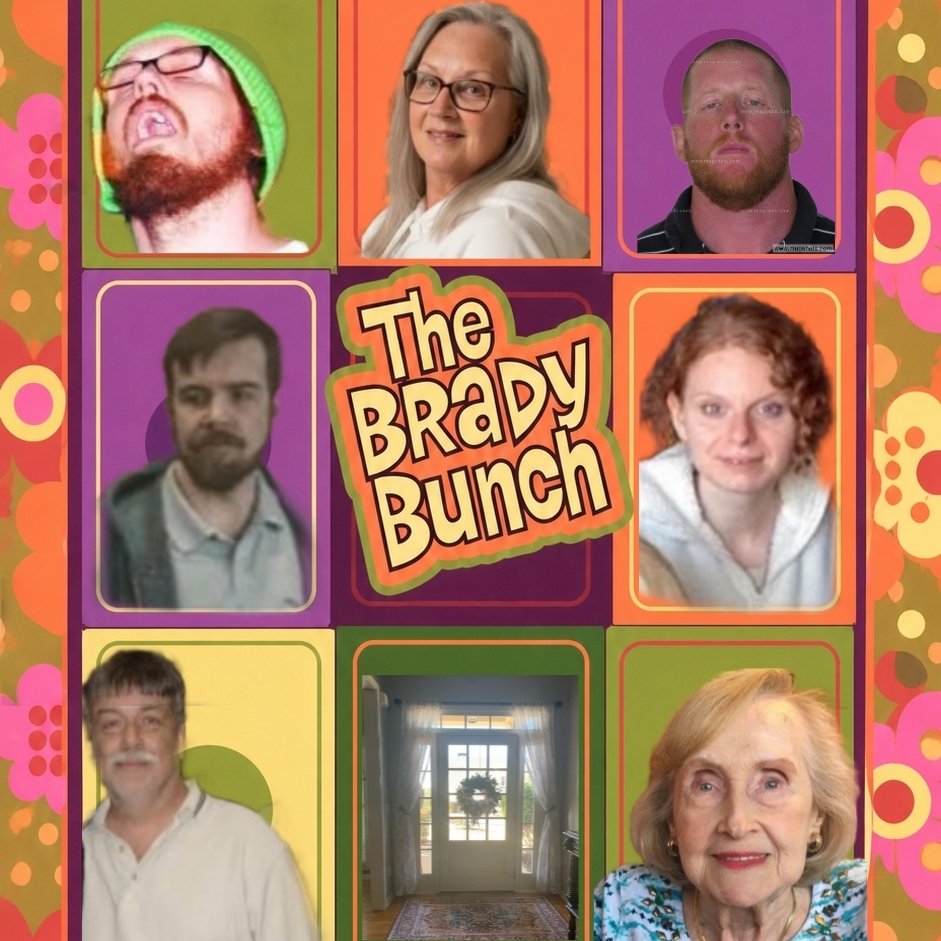 pie_fly15776's tweet photo. Meet the Brady bunch 😄😄😄
Special shout-out to @HeidiHeauxKyyyy too https://t.co/Uhejw1pntl