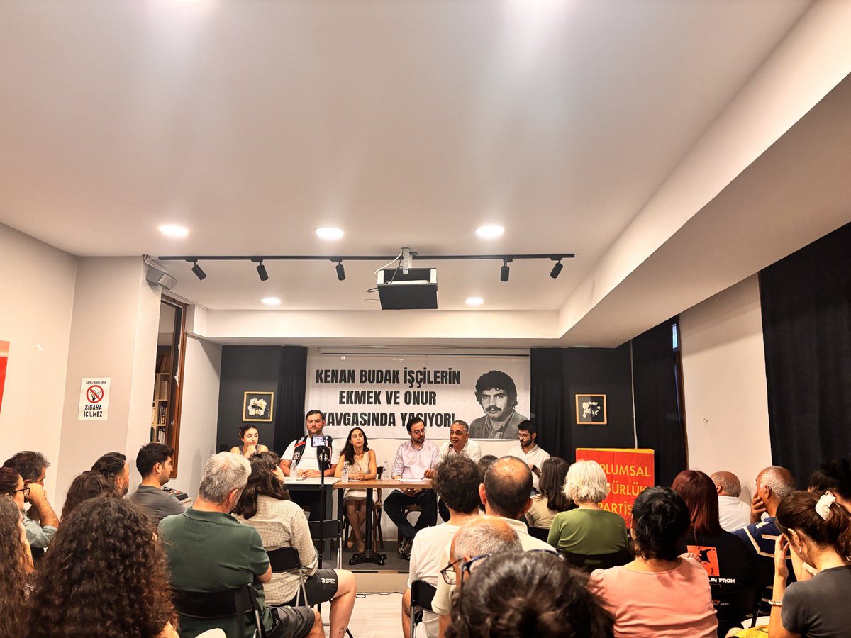 toplumsal_ist's tweet photo. Devrimci işçi önderi Kenan Budak’ın mirası ışığında “Sermayenin Saldırılarına Karşı İşçi Sınıfının Direnişi” söyleşimizi gerçekleştirdik.

Çeşitli sektörlerden işçilerin katıldığı buluşmamızda işçilerin mücadelesini büyütme sözümüzü yineledik.  
Kenan yoldaş kavgamızda yaşıyor ✊ https://t.co/lNhi3msInE
