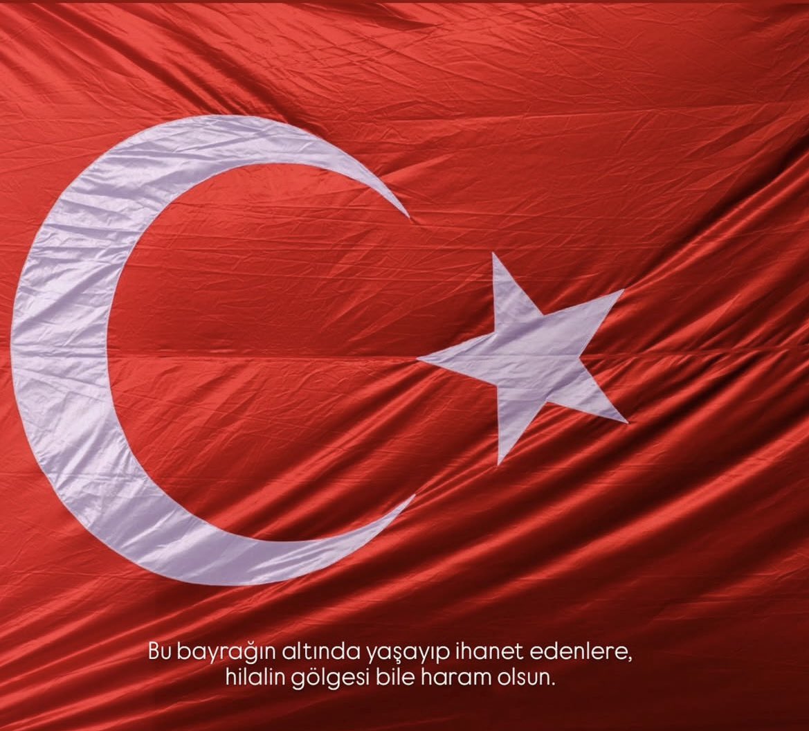 trksuner16's tweet photo. Ne Mutlu Türküm Diyene 🇹🇷🙏🇹🇷 https://t.co/fC2CIwlCwZ