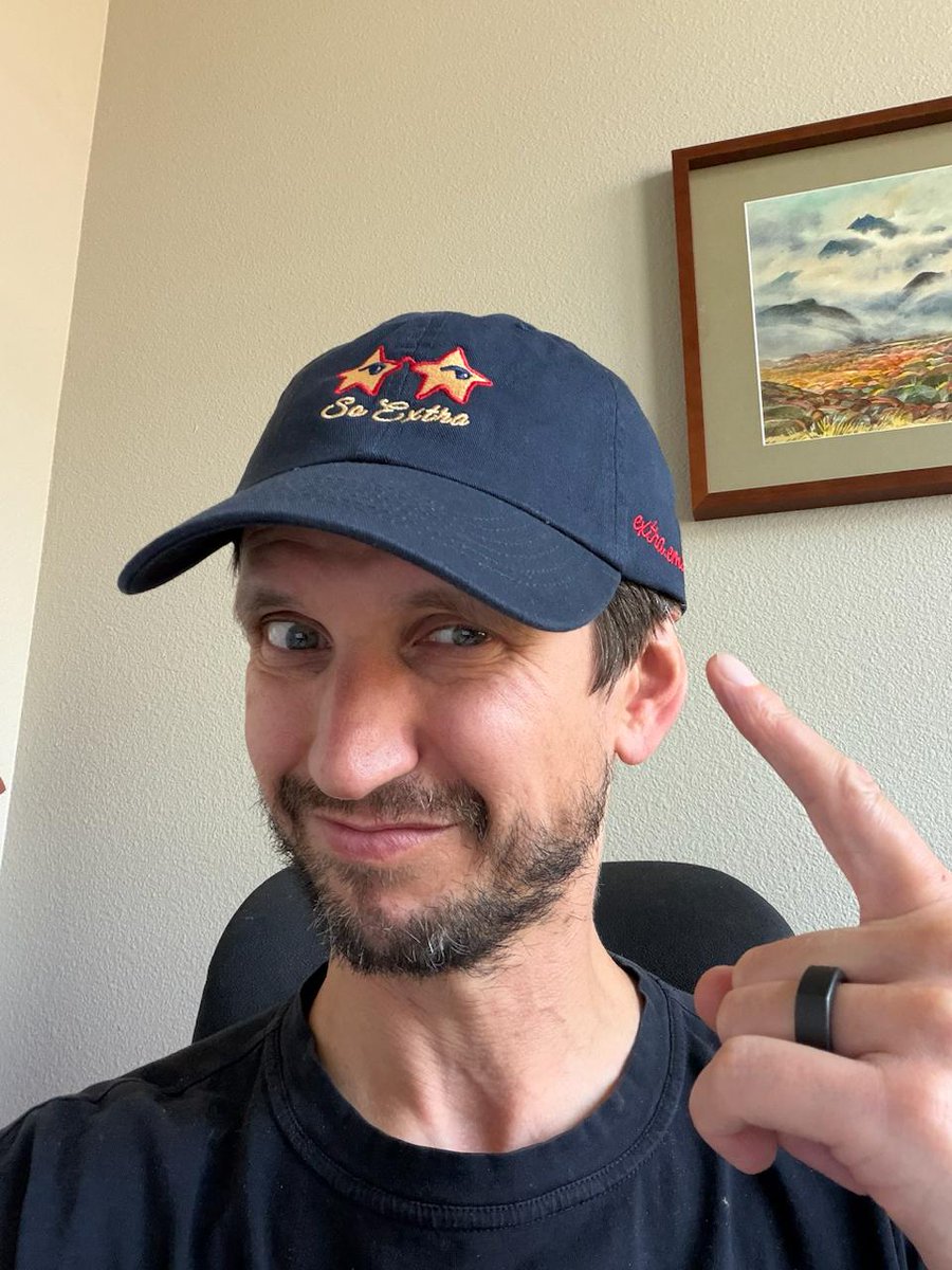 iamkashalot's tweet photo. Thanks for the cool surprise @MiriBuckland @extradotemail! Enjoyed our chat last week. Love companies that not only ship great products, but also employ good humans. Perhaps, having good humans is a precursor to shipping a great product 🙌 https://t.co/RBt8hf7XQt