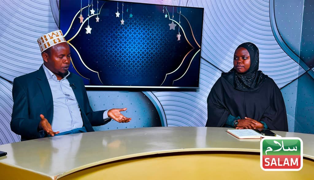 kasozimusa002's tweet photo. Alhidaayah Daawa Show with Janat Yahaya Naggolola, hosting Sinan Siraj Mbulambago Administrator, Kibuli Muslim Hospital
#SalamUpdates || @SalamTvUG https://t.co/VrSveZQYoQ