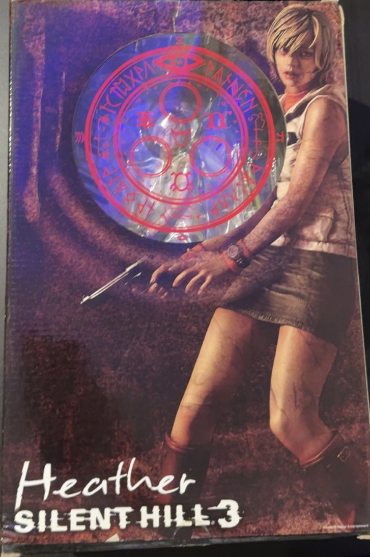 reburz's tweet photo. obtained another holy grail #silenthill https://t.co/74hA1qJVD4