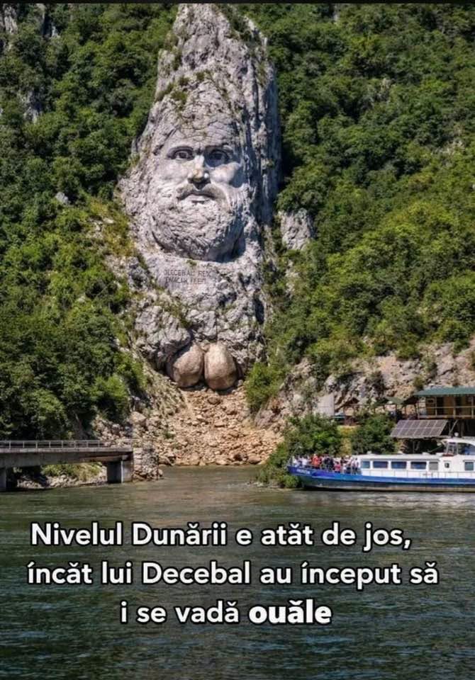 Ellunes's tweet photo. Deceballs https://t.co/goEefhof7v