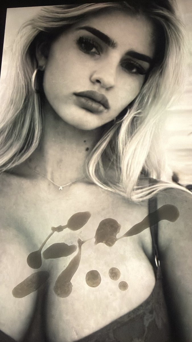 iluvtribss's tweet photo. dm meeee https://t.co/yk0jHUI51A
