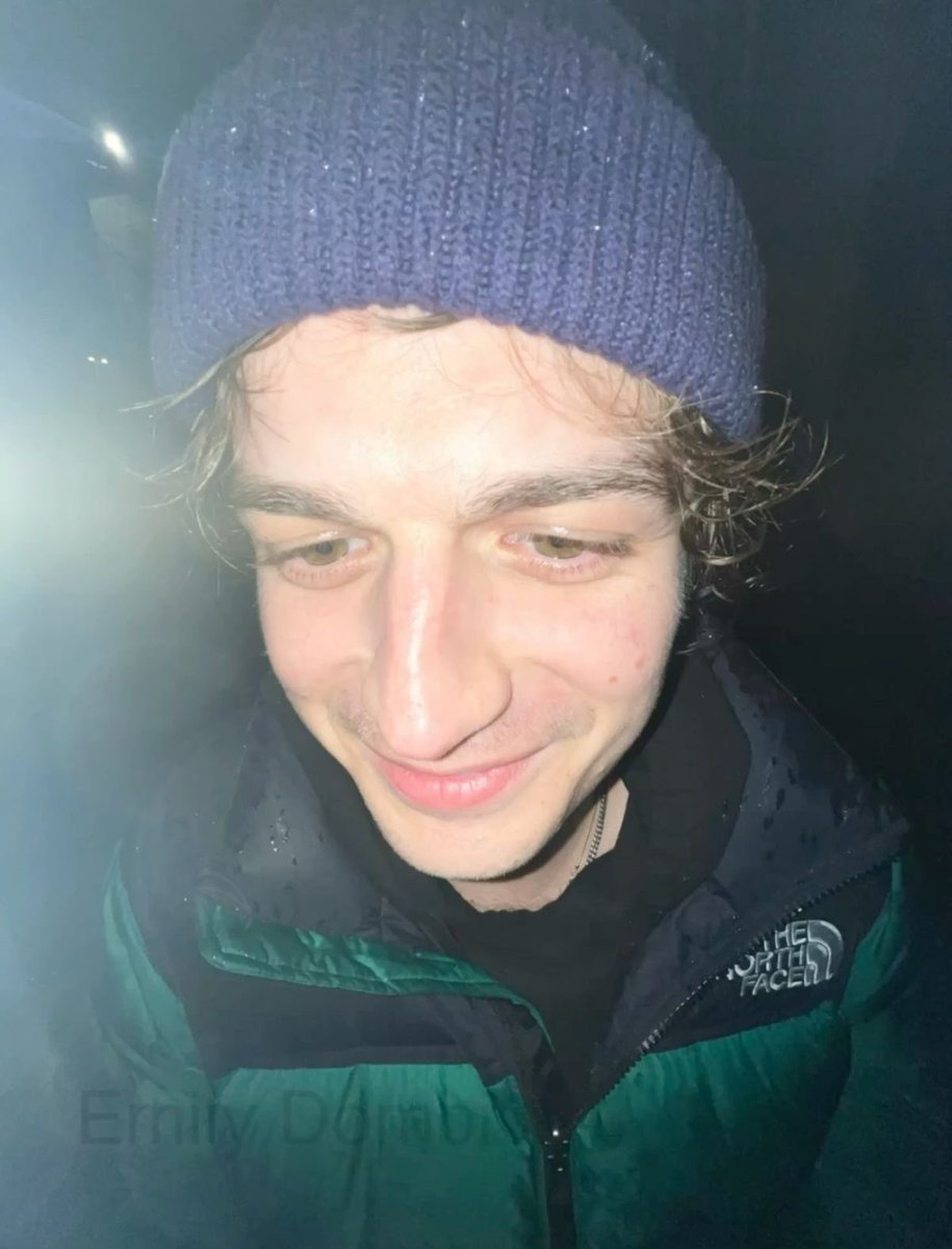 DJOLLANOV's tweet photo. forever my favourite genre of joe keery pictures like he just always has to be silly https://t.co/ToaKxpA5ex