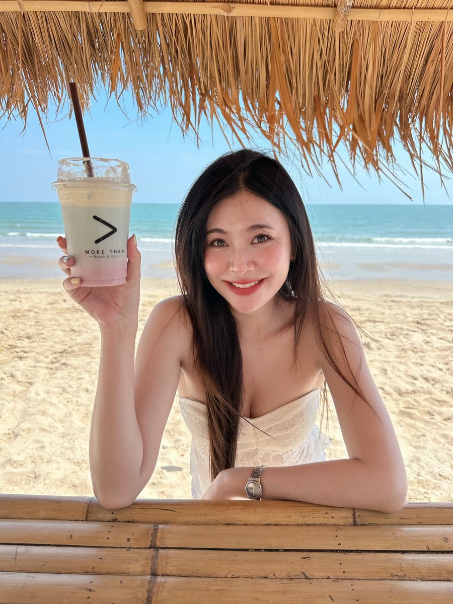 oshitho152's tweet photo. Hello, lovely soul 💫 Always keep in mind that the world is a better place with you in it—go shine today! ✨
KGur https://t.co/iCbE1yuzXT