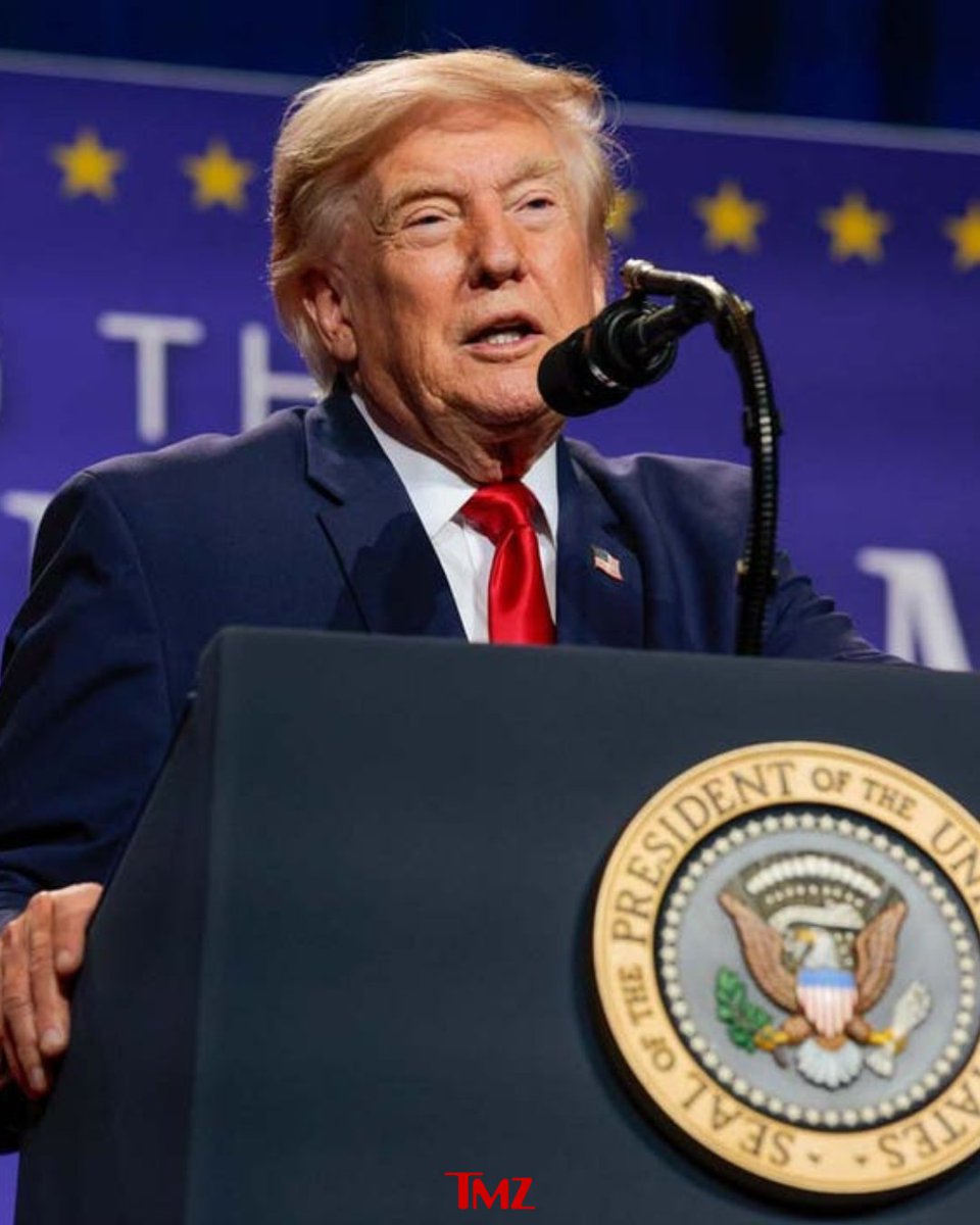 TMZ's tweet photo. Donald Trump's fuller hair at Las Vegas speech sparks wig rumors 💇‍♂️ https://t.co/9d9cn7rIPU https://t.co/ThULI3P6rE