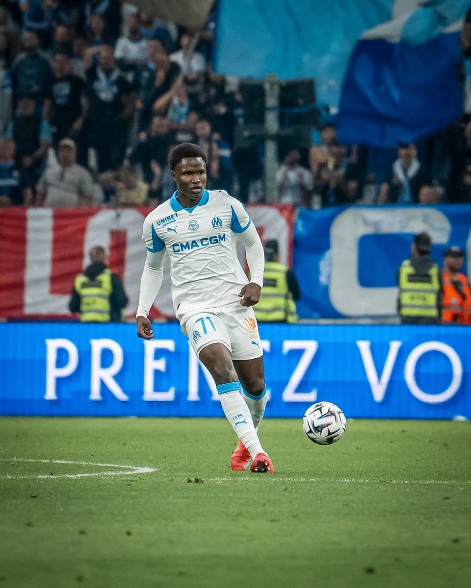 ℹ️ 🔵⚪️  | Absent du stage aux Pays-Bas 🇳🇱 , Nouhoum Kamissoko s'entraî...