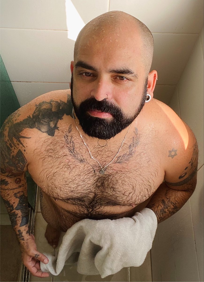 euquenucci's tweet photo. Mais um pouco vira um privacy https://t.co/oOMbB0oU57