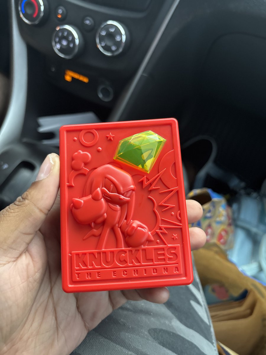 MomoDrives's tweet photo. FINALLY my Wendy’s had them, but I must go back to get my wife 🫪 https://t.co/h8bGSBNRGF