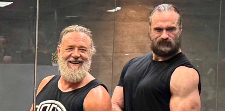 Venusville's tweet photo. https://t.co/dpmsQuEvVX
HIGHLANDER avance: En forma con Russell Crowe https://t.co/TydLGwcVSd