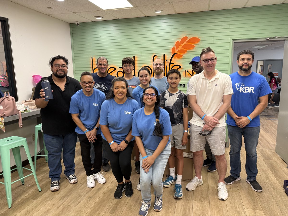 KBRincorporated's tweet photo. Giving back to our communities has always been at the heart of KBR, and our Houston team recently had the opportunity to volunteer with Bread of Life, Inc., an organization that serves communities through programs focused on homelessness, health, hunger relief and community empowerment.

Volunteers spent time supporting Bread of Life’s mission and even had the chance to meet Houston Mayor John Whitmire. We’re proud to partner with organizations creating meaningful change in the communities where we live and work. 💙