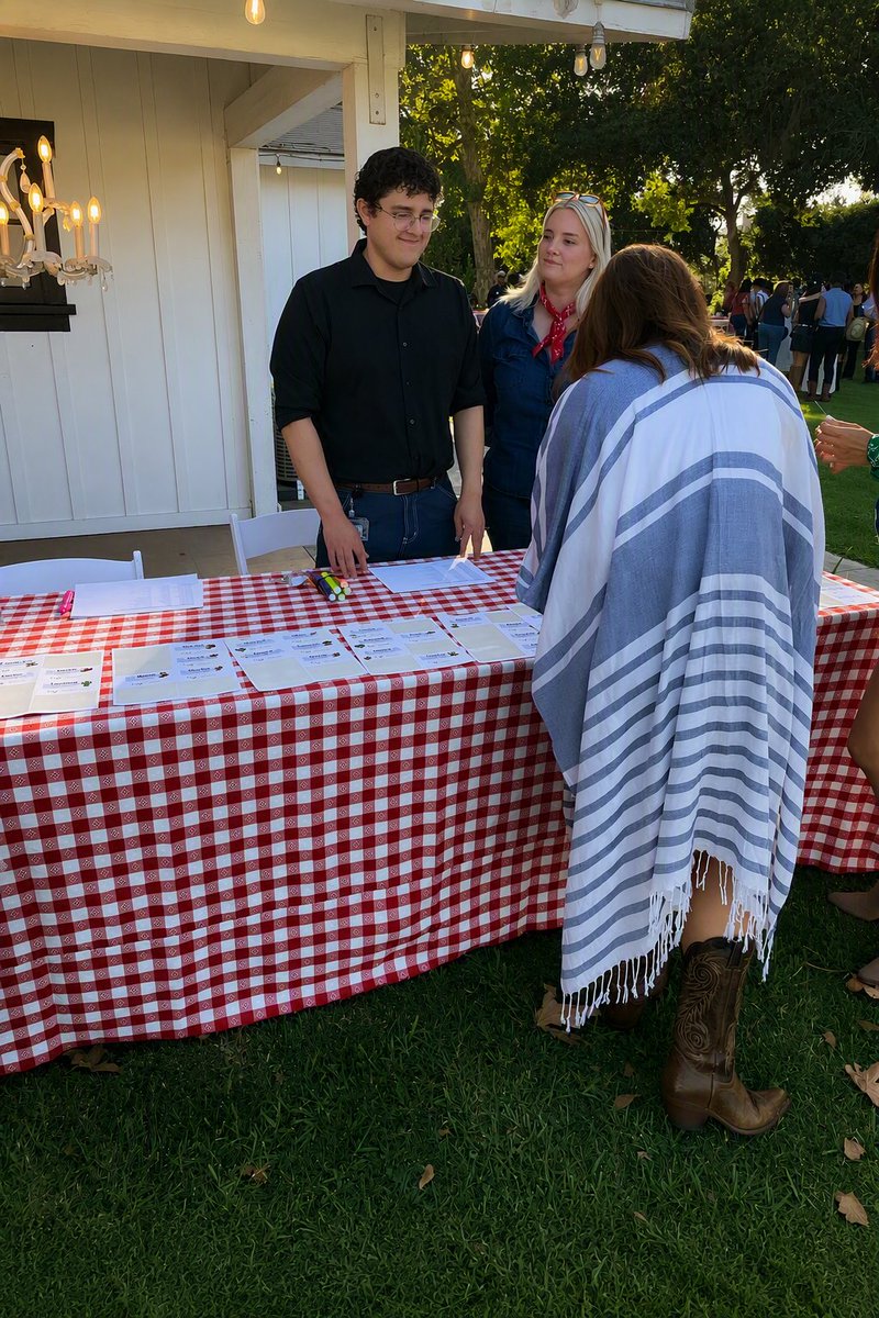 Iguardproser's tweet photo. Thank you, BOMA, for an amazing Boot-Scootin' Country Festival! 🤠🎉
Unified Protective Services was proud to be a sponsor and part of such a great event. We appreciate everyone who stopped by and connected with us! 💙
#BootScootinCountryFestival #BOMA #UnifiedProtectiveServices https://t.co/96fhXQYlZJ