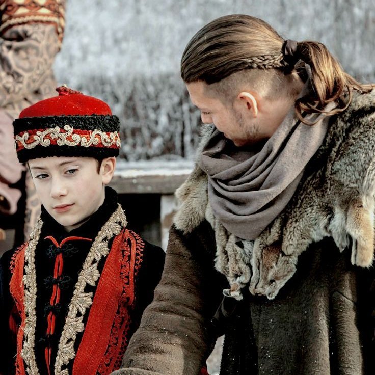 FEARTHEBONELESS's tweet photo. ᅠᅠᅠ
𝗦𝗘 𝗕𝗨𝗦𝗖𝗔: 𝗜𝗚𝗢𝗥 - SERIE VIKINGS.

ﾐ Dinámica protectora, siendo Igor la única persona por la que el desarrollo empático de Ivar aflora. 

ﾐ Ofrezco tramas nuevas y eventos dramáticos que se pueden mezclar con el universo de hotd + vikingos. 

ﾐ rt?? ✩
ᅠᅠᅠ https://t.co/11reeUBFA1
