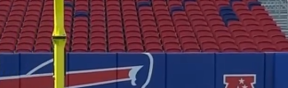 GetHillary's tweet photo. @BuffaloBills @HighmarkStadm I have noticed this joint in the goal post before, is this a newer thing?   Looks like 4 bolts holding to the "base". https://t.co/f0OwRwk0Io