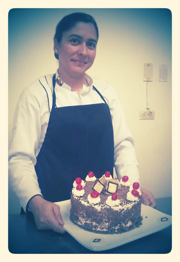 Zuly_Pastry's tweet photo. Jueves de volver al pasado #TBT ❤😘😍 https://t.co/WPyiexeoHa