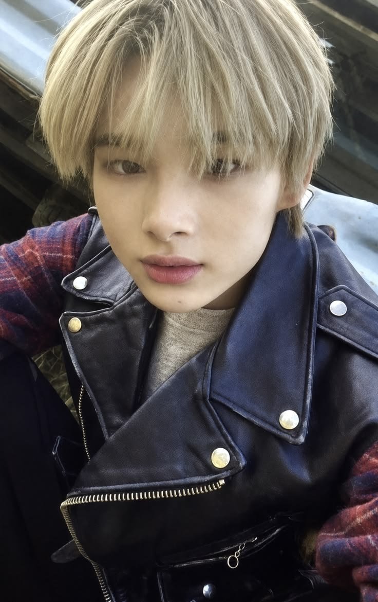 _ferhee_'s tweet photo. Oye Ni-ki, ya te dije que te amo??? Y t lo seguire diciendo toda la vida 😞💕

ENGENES STAND WITH NI-KI
#ENGENEs_Against_Bullying
#HYBE_Address_The_Harassment https://t.co/3dQzlq5O7J