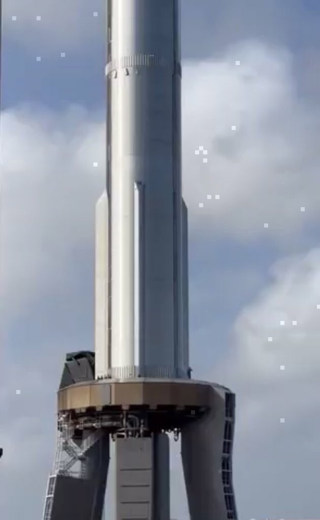 Spacesurfing1's tweet photo. @elonmusk @beffjezos So, Elon Musk, we shouldn't let those who repeatedly use other people's proprietary technology without permission get away with it either, right? https://t.co/eMcHQYv4lf