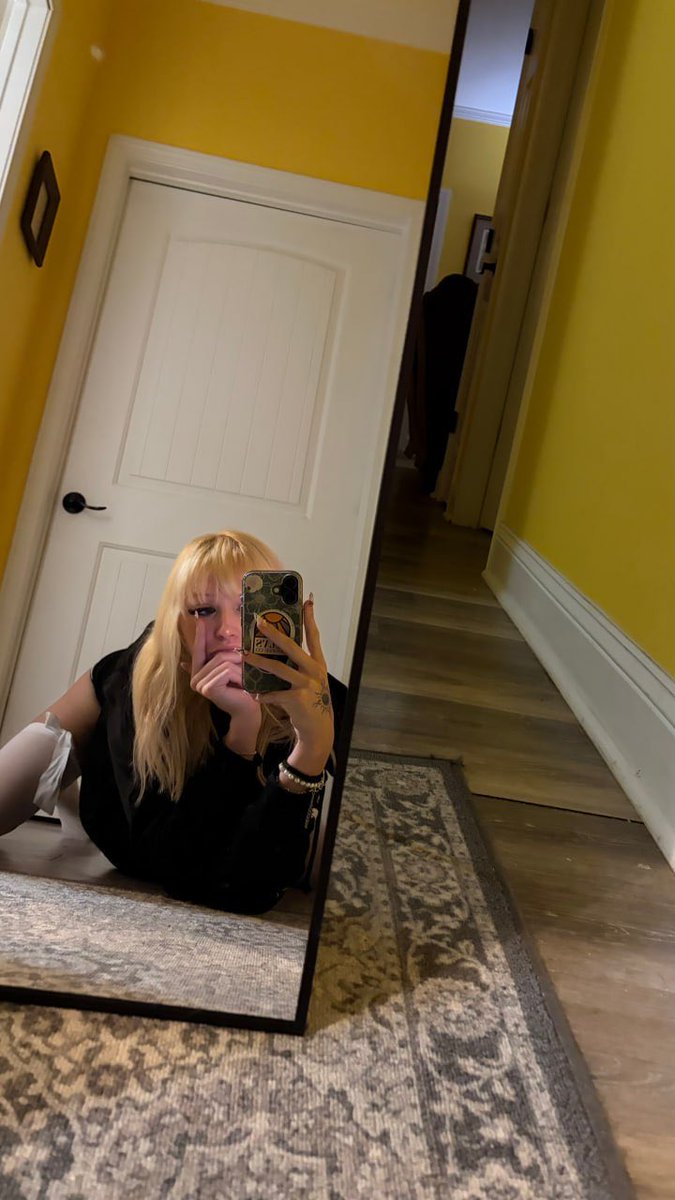 layzadee's tweet photo. i like nut videos btw https://t.co/5WlAne9c8k