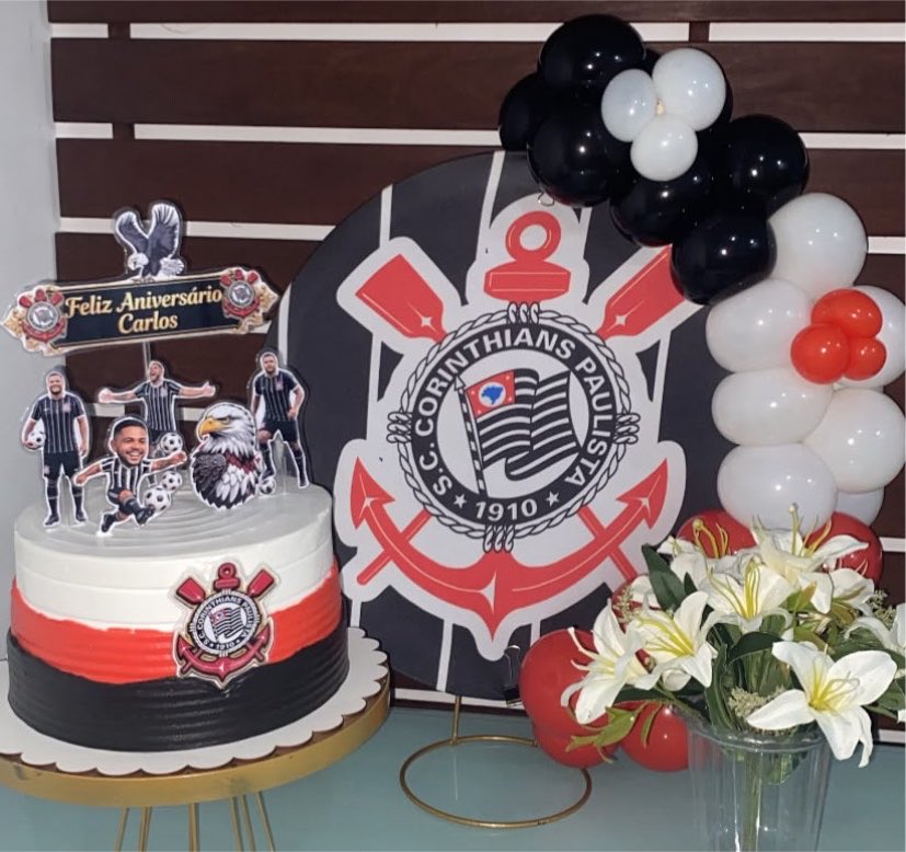 negrafulo's tweet photo. achei bonitinha a ideia mas Corinthians tricolor me deu ULCERA https://t.co/hjH7XBDKSf