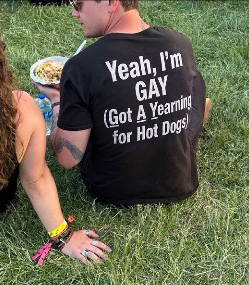 shirtsthtgohard's tweet photo. https://t.co/poB3YnxSRl