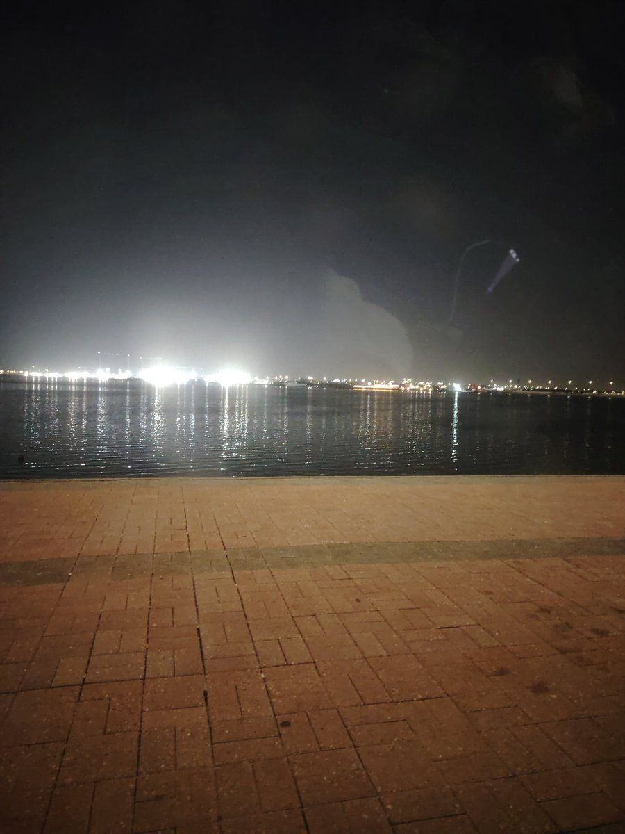 hashima2011's tweet photo. انا بعشق البحر 🥺 https://t.co/El4xtZJ67i