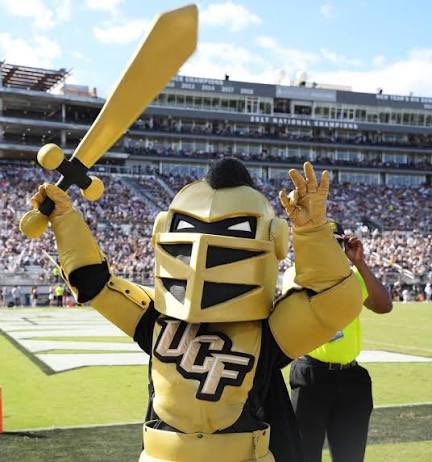 DashJones2_'s tweet photo. Blessed and honored to receive my 13th division 1 offer and my first Big 12 offer from @UCF_Football
@RegJones20
@coachIzFw
@CoachBeerUCF
β
#DashJones
#DashIsland π΄π
#HeirFootball π
#FWFB π¦
https://t.co/X2Z2lxAtbI