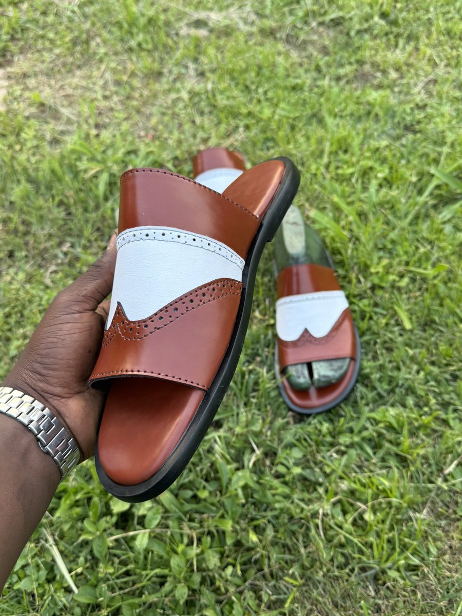 lexissapparel's tweet photo. Order yours  Lexiss Apparel NG 👔/👞 or click the link in our bio to DM us on 

WhatsApp/call 07067823932 

Handmade with love

Prices 35,000

Payment validates order

Delivery takes 7 working days

We deliver anywhere in the WORLD DELIVERY IS NOT FREE

Normal packaging is free https://t.co/78DLb4rSvB