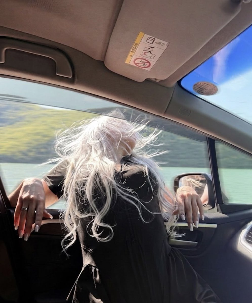 dearicarvs's tweet photo. ⠀ ⠀⠀ ⠀⠀ ⠀⠀ ⠀⠀
⠀ ⠀⠀ ⠀⠀ ⠀⠀ ⠀⠀  ──── ⠀ ♥︎ ⠀ ────
  ⠀⠀⠀ ⠀ ⠀ ⠀       𝑰f my MC were real . . .
  ⠀ ⠀⠀ ⠀⠀she would looks like these photos https://t.co/fblvwq3Wkj