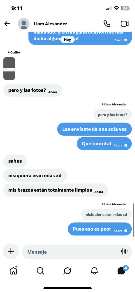 Zackcny's tweet photo. Aquí él haciendo burla al sh(aparte es un groomer, hablaba con alguien de 10 y era pareja de alguien de 12) 
El número de su trabajo: +1 (809) 652-7241 https://t.co/anDedfDR5K