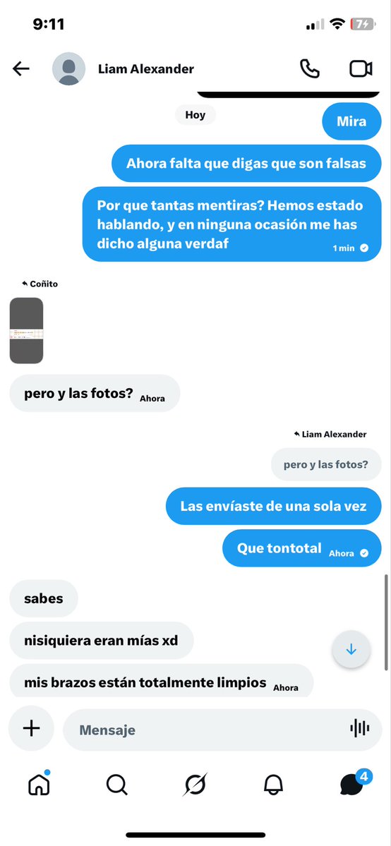 Zackcny's tweet photo. Aquí él haciendo burla al sh(aparte es un groomer, hablaba con alguien de 10 y era pareja de alguien de 12) 
El número de su trabajo: +1 (809) 652-7241 https://t.co/anDedfDR5K