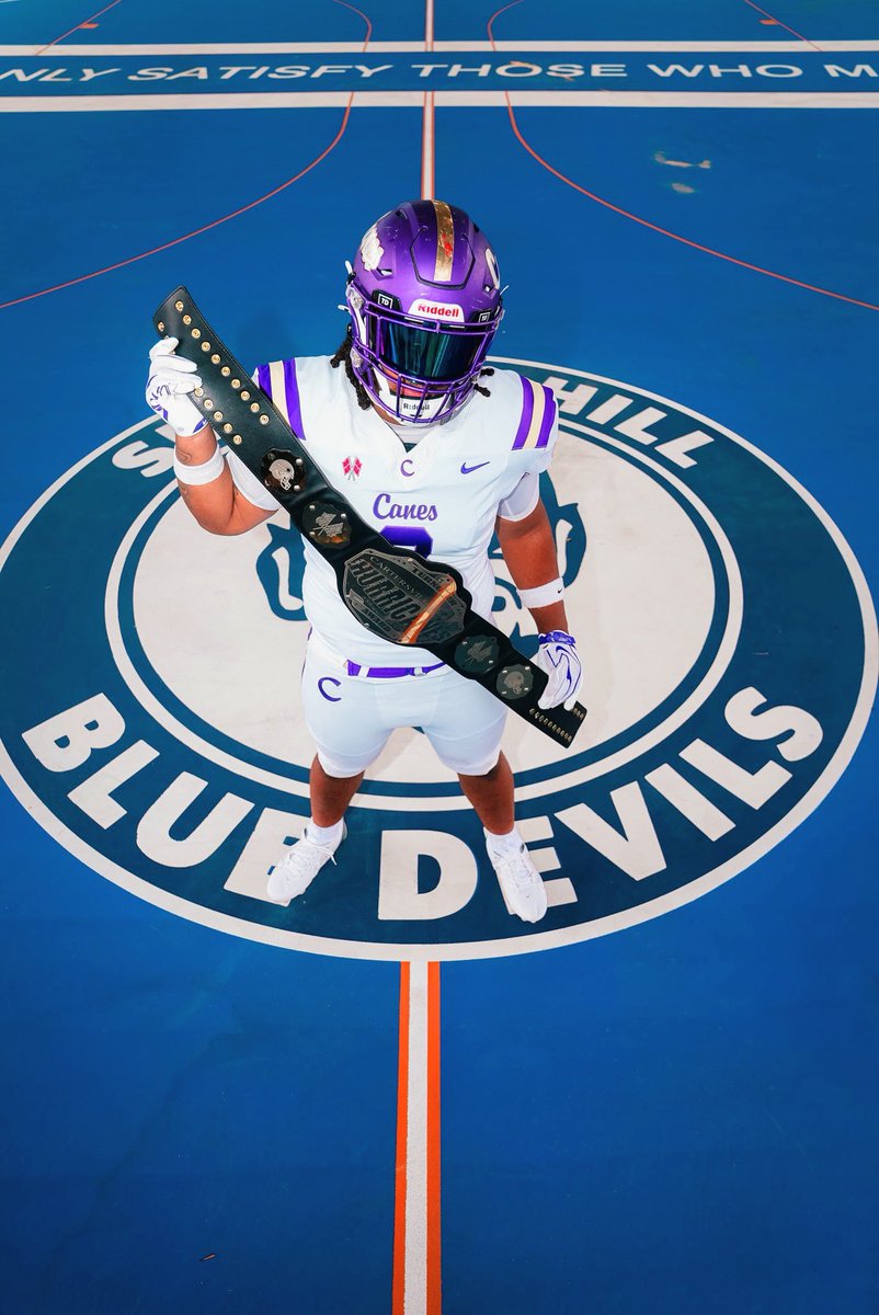 CHSHurricaneFB's tweet photo. 𝐘𝐨𝐮 𝐀𝐫𝐞 𝐒𝐨𝐦𝐞𝐛𝐨𝐝𝐲 🫵

Join us tomorrow night as we honor Summer Hill!

#ifyouloveitsaycanes #Cartersville #Canes #Nike #Football https://t.co/sUeVPvQTga