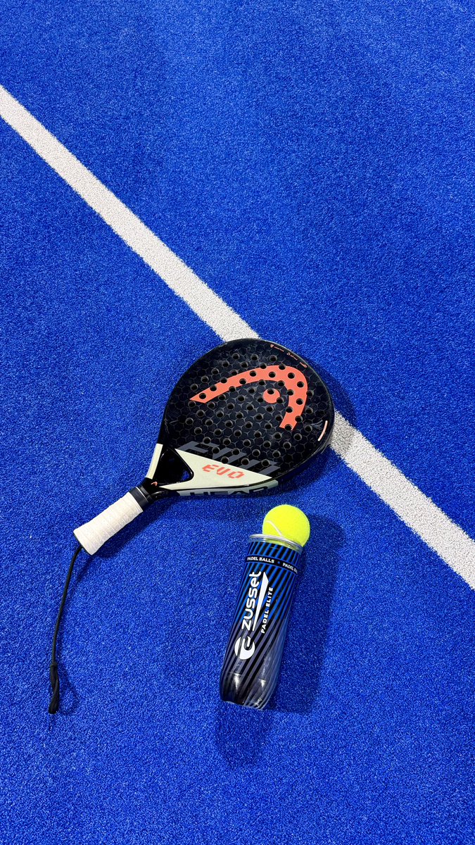 axtrr0_'s tweet photo. Padel day🤍 https://t.co/b68L2z3xQ5