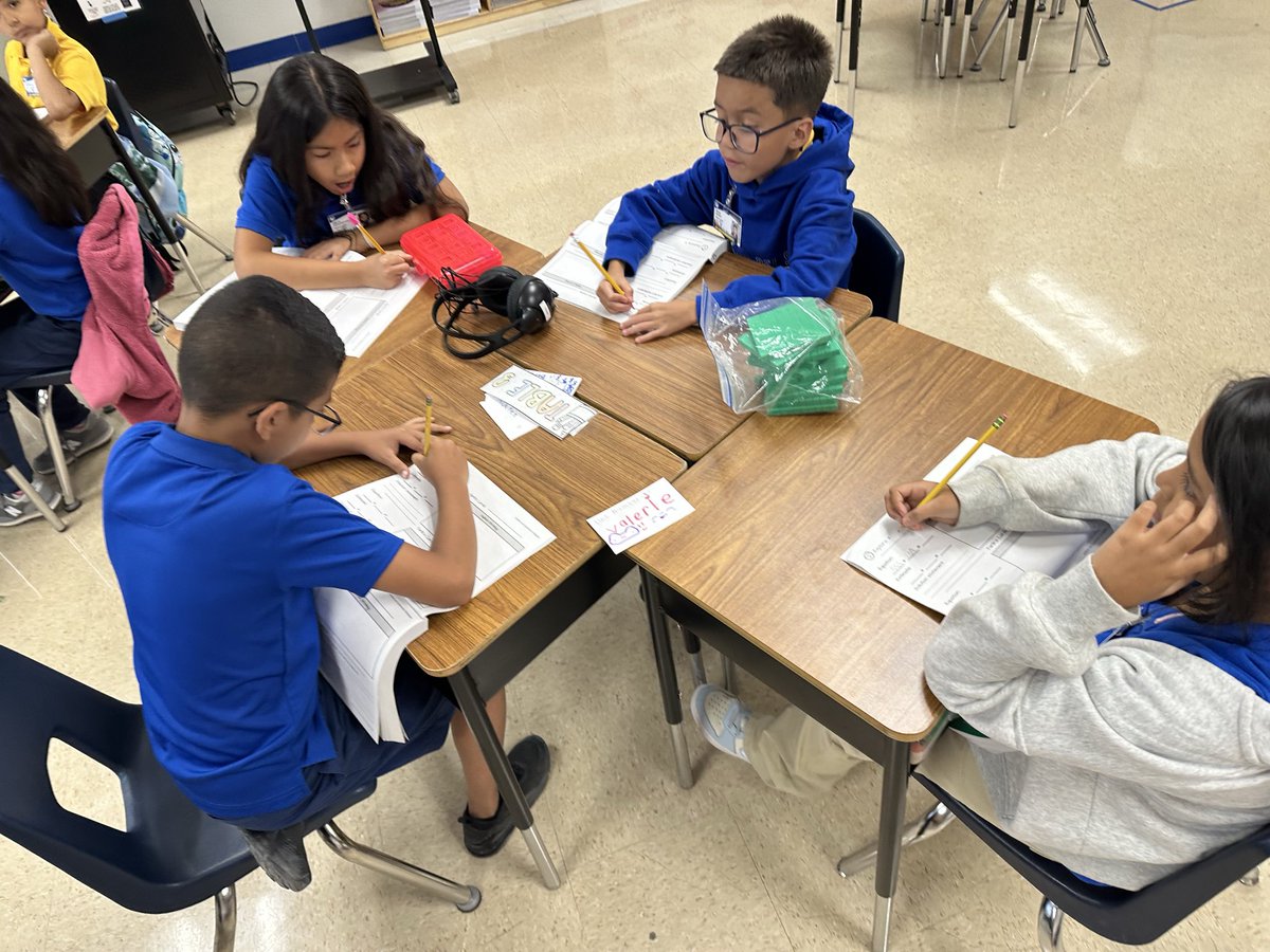 vicuna_VDS's tweet photo. Collaboration was on full display during todayโs #MathExplore! My third graders worked together, shared strategies, asked thoughtful questions, and learned from one another. Teamwork truly makes learning meaningful! ๐ #ThirdGrade
#VDSESA #MathMatters #StudentCollaboration https://t.co/eqm0xAY9zj