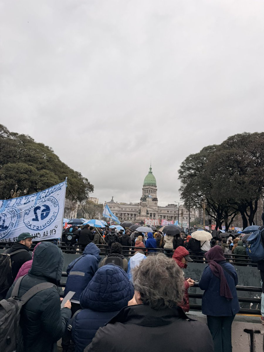 TevezFernando's tweet photo. Hoy estuvimos  en el Congreso de la Nación, acompañando la defensa de la Ley de Tierras Inviolabilidad de la Propiedad Privada. Creemos en la importancia de estar, de hacer oír nuestra voz y de defender, con respeto y convicción, la soberanía, nuestra tierra✌️🧡 🇦🇷 https://t.co/pkZPAjBHP6