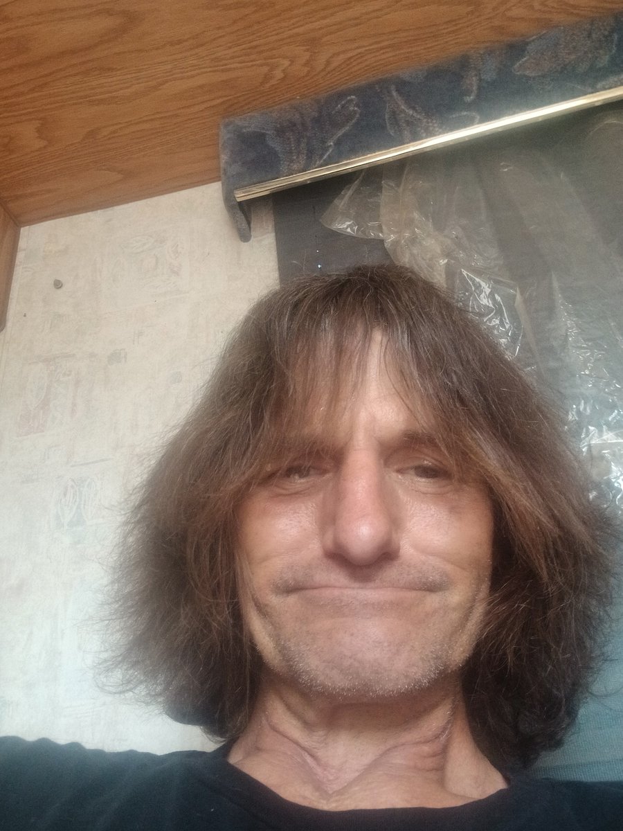 victormccoufgo's tweet photo. I need to ger laid its been 5 years https://t.co/Rf7tOtQI04