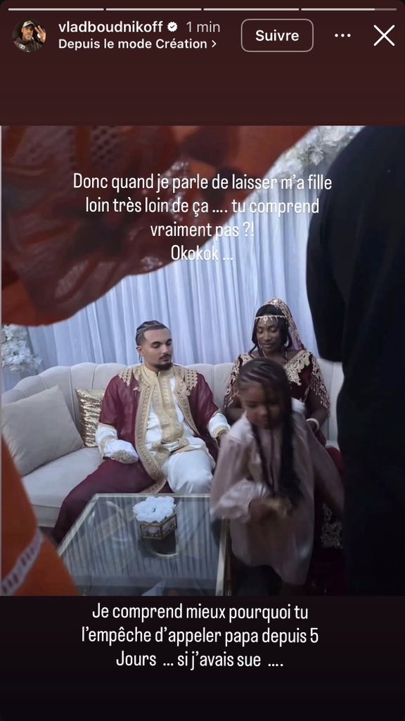 sesearest's tweet photo. Et voilà Vlad le fou de la gare a commencé son cirque… https://t.co/0z1UvVxbzQ
