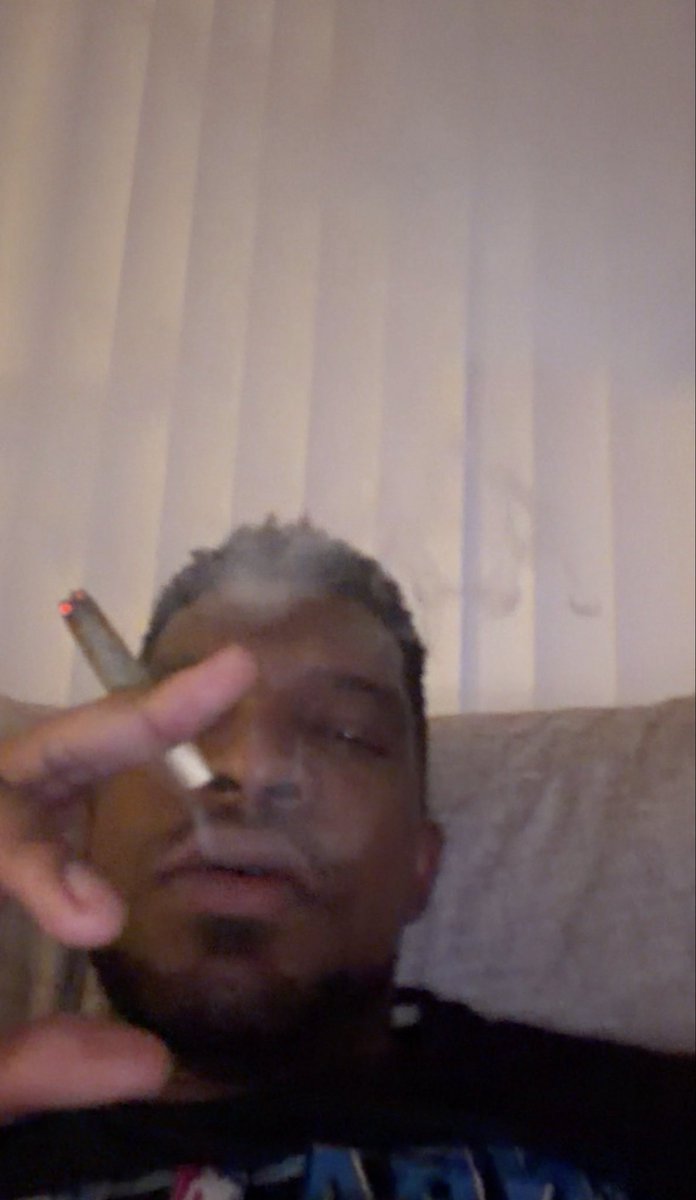 Dbiggies44's tweet photo. this shi hittin onm dbiggs gettin faded tn #yntakeover https://t.co/e4uPaw1L8m
