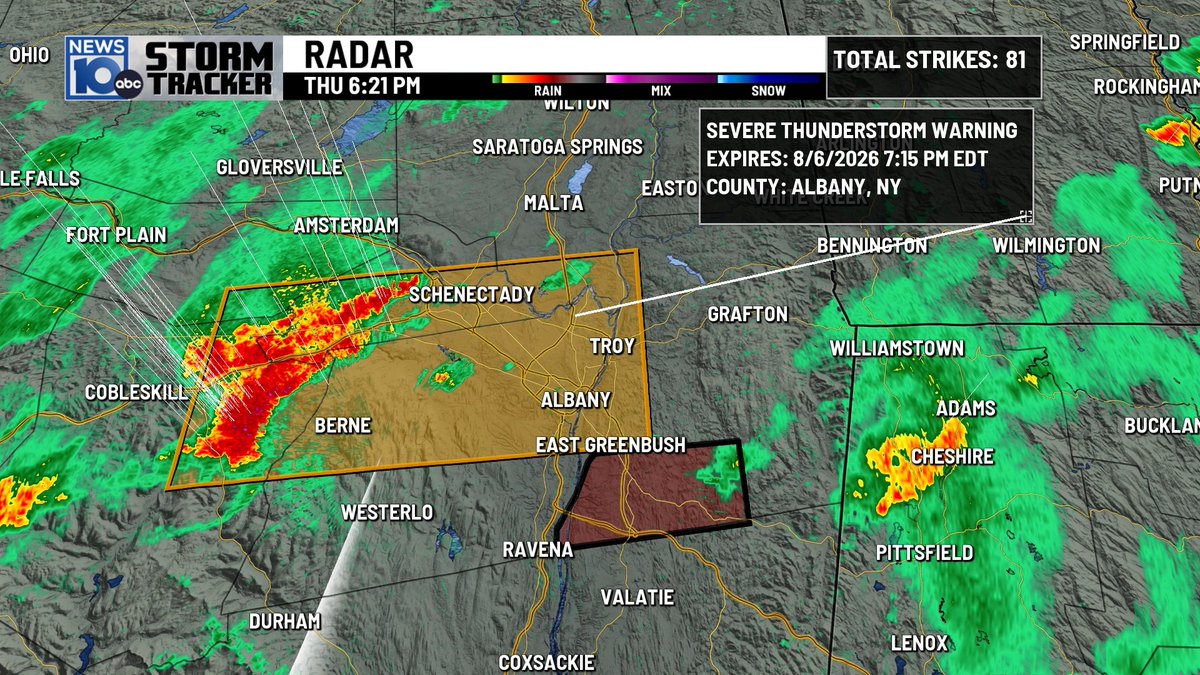 AlyssaCaroprese's tweet photo. Strong thunderstorm moving toward the #CapitalRegion, NWS just issued a severe thunderstorm warning until 7:15. Wind gusts up to 60 mph possible! #nywx #upstateNY https://t.co/S0ateeKF5s