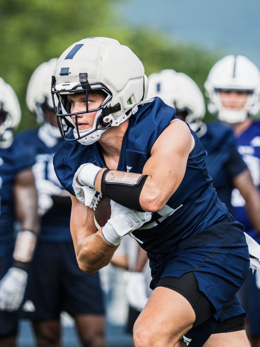 PennStateFball's tweet photo. Practice✌️ https://t.co/S6H6nIQSzo